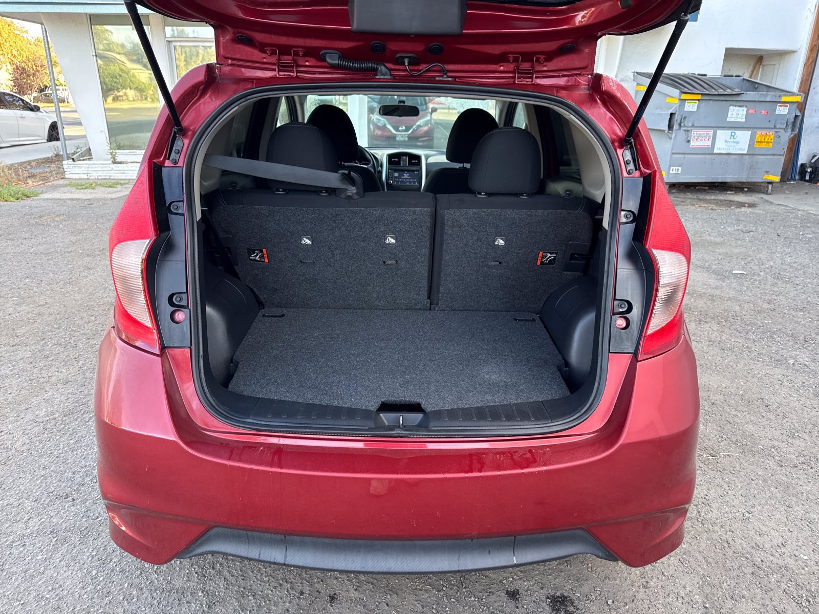 Used 2019 Nissan Versa Note SV FWD image 23