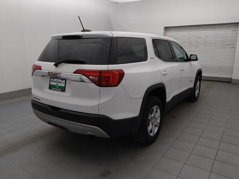 Used 2017 GMC Acadia SLE image 9