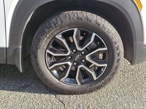 Certified 2024 Chevrolet TrailBlazer ACTIV w/ Convenience Package image 8