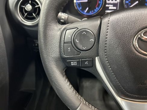 Used 2017 Toyota Corolla L image 15