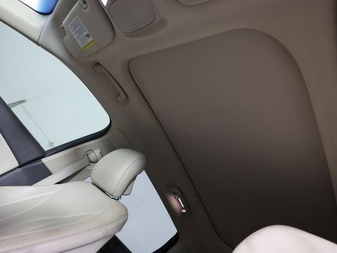 Used 2017 Lincoln MKX Reserve image 3