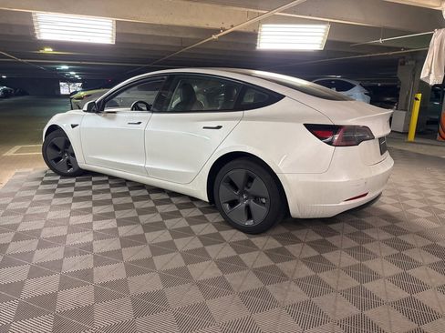 Used 2023 Tesla Model 3 Standard Range image 5