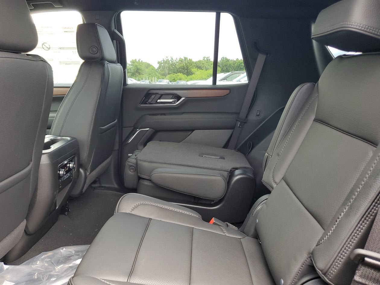 New 2026 GMC Yukon Denali RWD image 11
