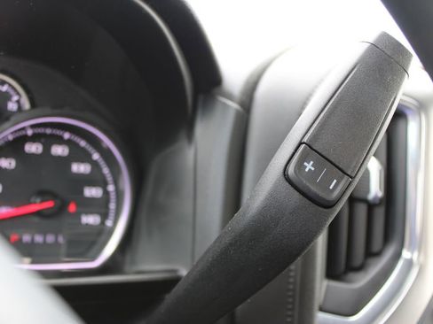 Used 2020 Chevrolet Silverado 1500 LT w/ Trailering Package image 34