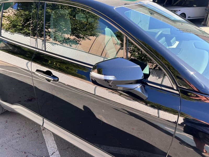 Used 2025 Honda Prologue Eco image 9