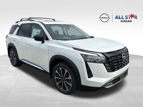 New 2026 Nissan Pathfinder Platinum w/ Cargo Package FWD image 1