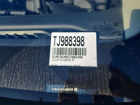 New 2026 Lincoln Nautilus Premier image 11