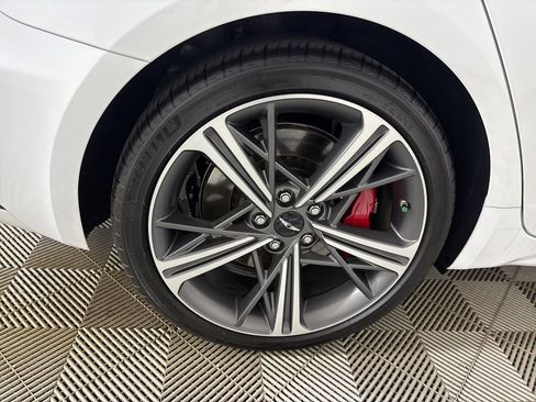 Used 2025 Genesis G70 3.3T Advanced image 36