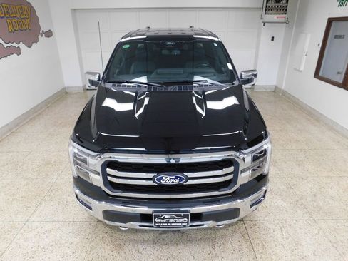 Used 2024 Ford F150 Lariat w/ Equipment Group 502A High AWD/4WD image 14