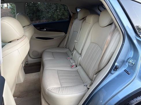 Used 2016 INFINITI QX50 2WD w/ Premium Plus Package image 30