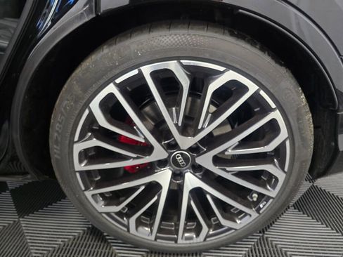 New 2026 Audi SQ7 Premium Plus image 22