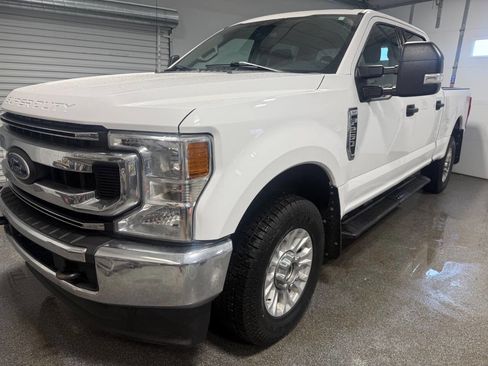 Used 2021 Ford F250 XLT w/ FX4 Off-Road Package image 1