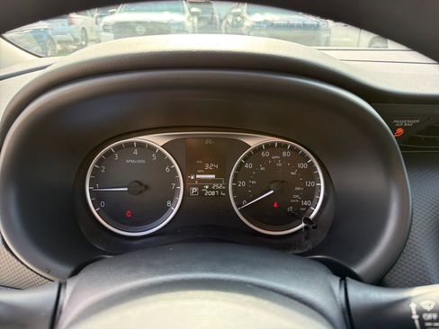 Certified 2024 Nissan Kicks S w/ Interior Electronics Package FWD image 21