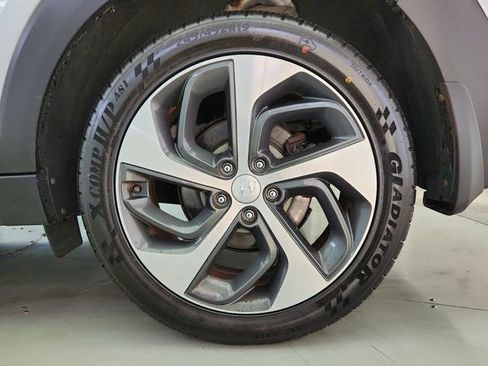 Used 2016 Hyundai Tucson Sport AWD/4WD image 30