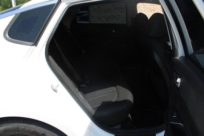Used 2020 Kia Optima LX FWD image 12