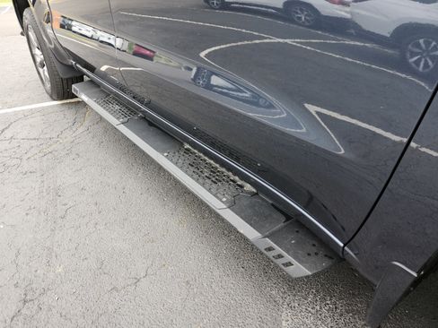 Used 2019 Chevrolet Silverado 1500 RST w/ All-Star Edition AWD/4WD image 12