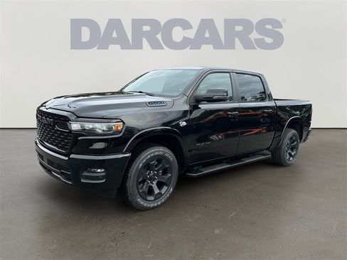 New 2026 RAM 1500 4x4 Crew Cab image 3