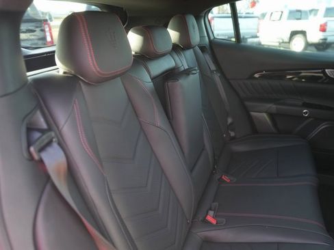 Used 2023 Maserati Grecale Modena image 17