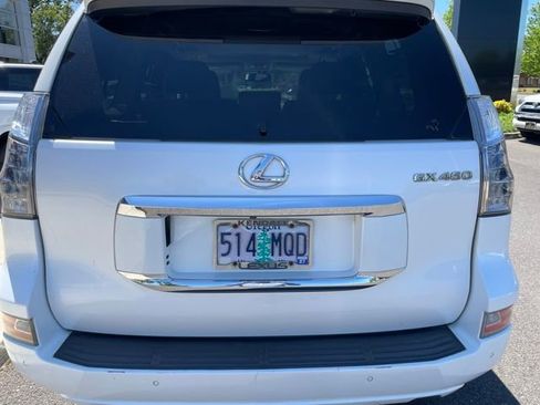 Used 2017 Lexus GX 460 Premium w/ Premium Package AWD/4WD image 7