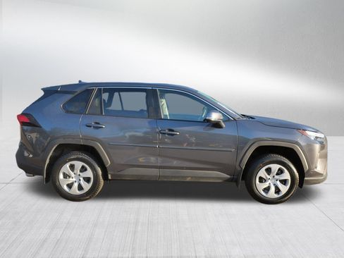 Certified 2024 Toyota RAV4 LE AWD/4WD image 9