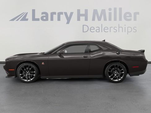 Used 2022 Dodge Challenger R/T Scat Pack w/ Plus Package image 3