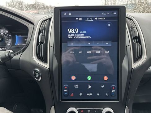 Used 2022 Ford Edge SEL w/ Sport Appearance Package image 14