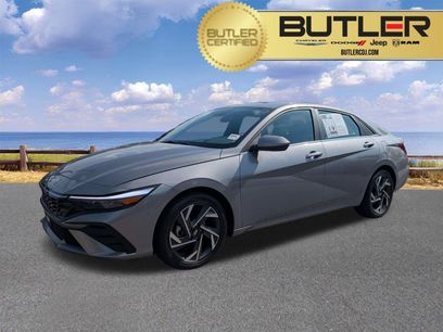 Used 2025 Hyundai Elantra SEL