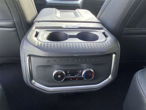 New 2025 Ford Expedition Max Platinum w/ Stealth Performance Package image 11