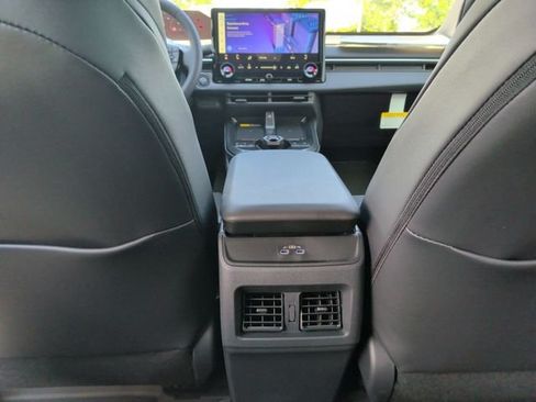 New 2026 Toyota C-HR AWD/4WD image 31