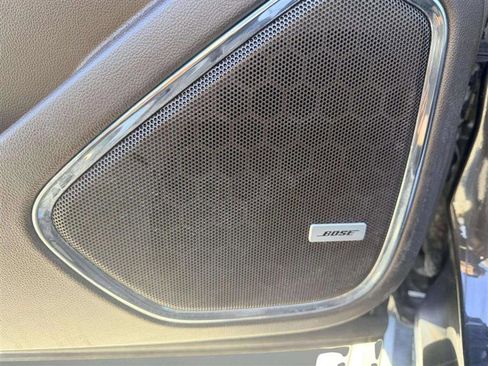 Used 2015 GMC Yukon Denali w/ Premium Package image 17