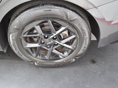 Used 2025 Kia K5 LXS FWD image 34