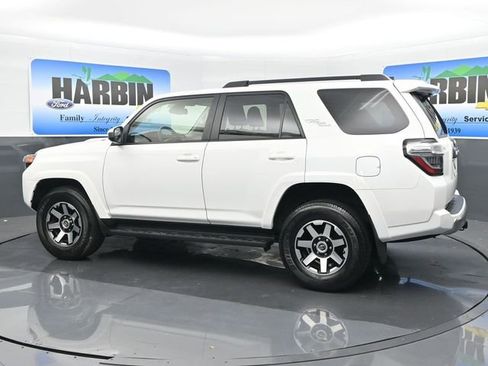 Used 2024 Toyota 4Runner TRD Off-Road image 3