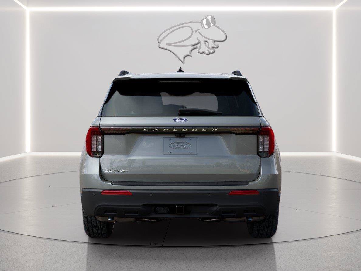 New 2027 Ford Explorer Active RWD image 4