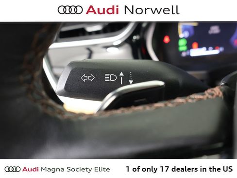 Used 2024 Jeep Grand Cherokee L Summit AWD/4WD image 29