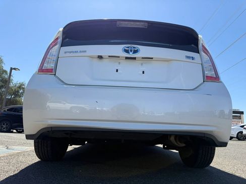 Used 2015 Toyota Prius Two FWD image 40