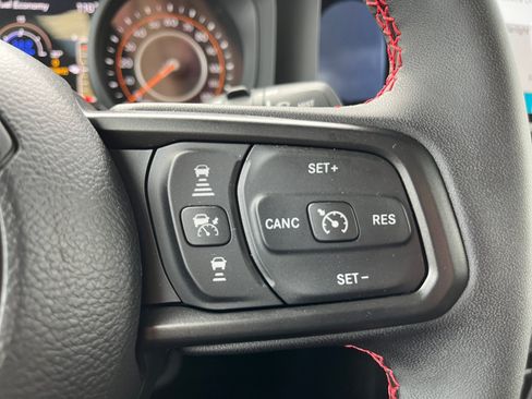 Used 2024 Jeep Wrangler Unlimited Rubicon w/ Safety Group AWD/4WD image 20