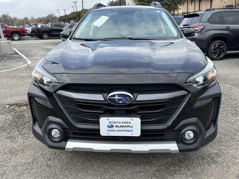 Used 2023 Subaru Outback Limited image 8