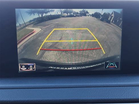 Used 2022 Lexus RX 350 FWD w/ Premium Package image 17