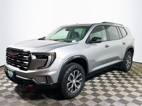 New 2026 GMC Acadia AT4 w/ Luxury Package image 4