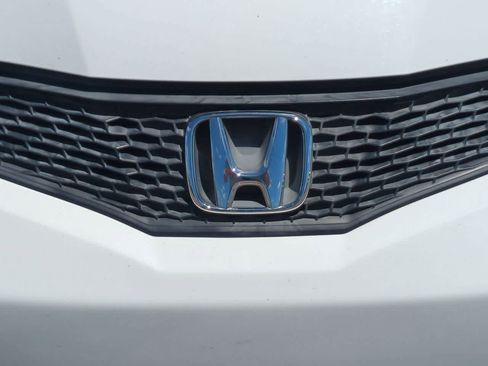 Used 2010 Honda Fit Sport image 11