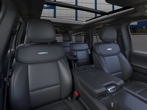 New 2026 Ford Expedition Max Platinum image 10
