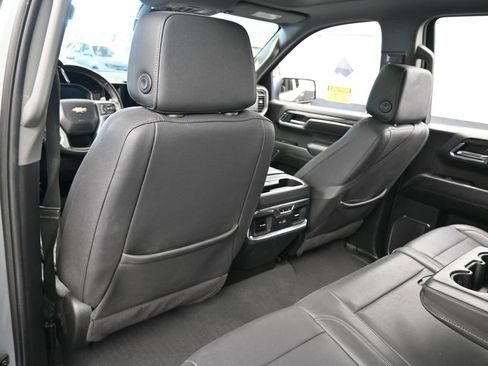 Used 2024 Chevrolet Silverado 1500 LTZ w/ LTZ Convenience Package II image 40