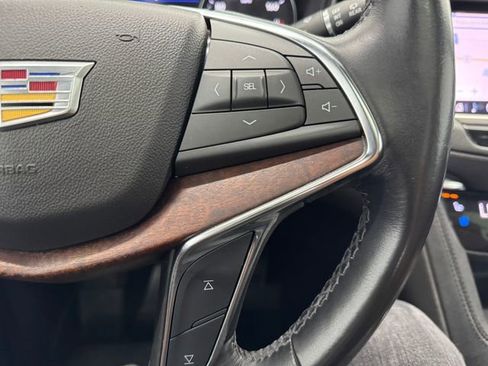 Used 2022 Cadillac XT5 Premium Luxury w/ Technology Package image 23