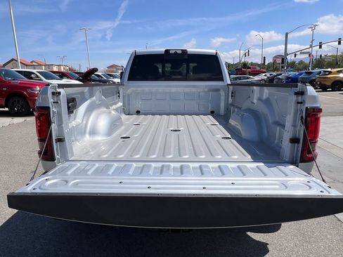 New 2026 RAM 3500 Tradesman AWD/4WD image 17
