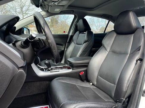 Used 2017 Acura TLX w/ Technology Package image 14