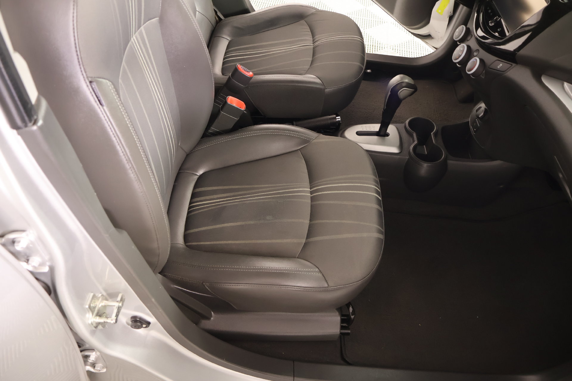 Used 2015 Chevrolet Spark LT FWD image 11