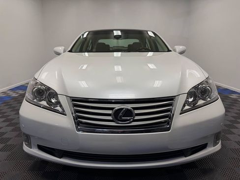 Used 2011 Lexus ES 350 FWD image 2