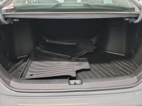 Used 2025 Honda Accord SE image 26