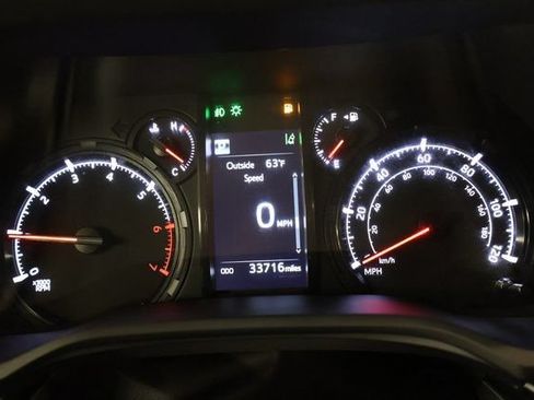 Used 2024 Toyota 4Runner SR5 AWD/4WD image 17