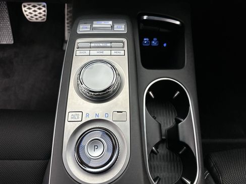 Certified 2024 Genesis GV70 3.5T Sport image 20